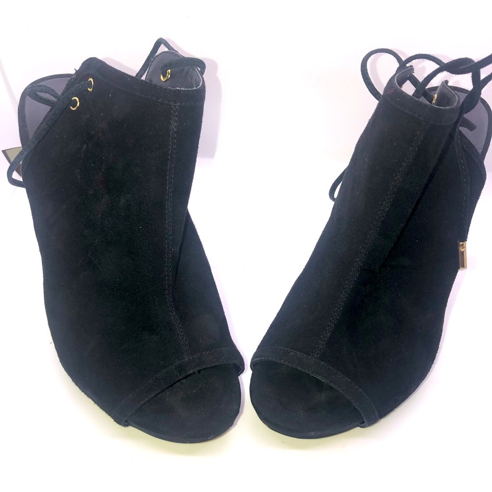 Black heels